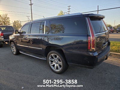 2019 Cadillac Escalade ESV Luxury