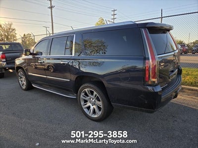 2019 Cadillac Escalade ESV Luxury