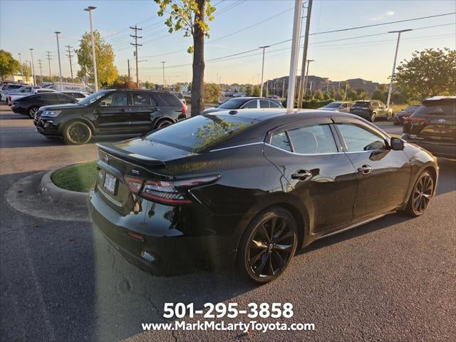 2022 Nissan Maxima SR