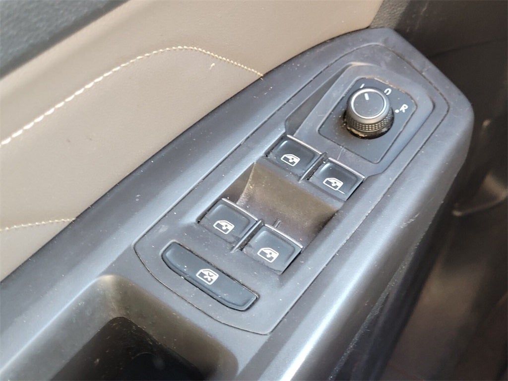 2023 Volkswagen Atlas 2.0T SEL