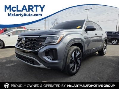 2025 Volkswagen Atlas Cross Sport 2.0T SE w/Technology