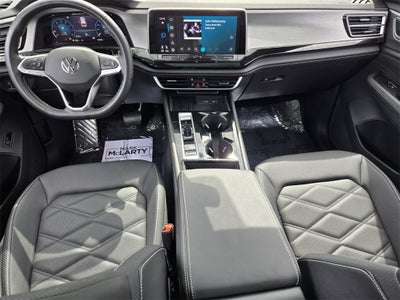 2025 Volkswagen Atlas Cross Sport 2.0T SE w/Technology
