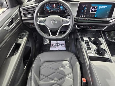 2025 Volkswagen Atlas Cross Sport 2.0T SE w/Technology
