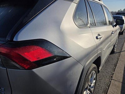 2023 Toyota RAV4 XLE Premium