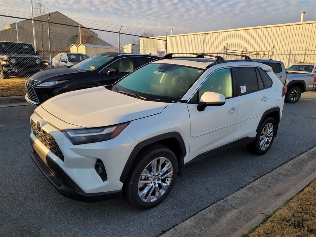 2024 Toyota RAV4 XLE Premium