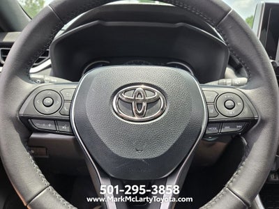 2023 Toyota RAV4 Hybrid SE