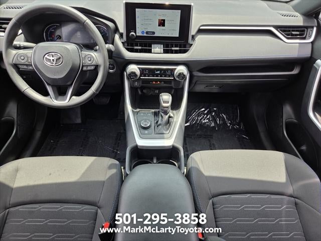2023 Toyota RAV4 Hybrid SE