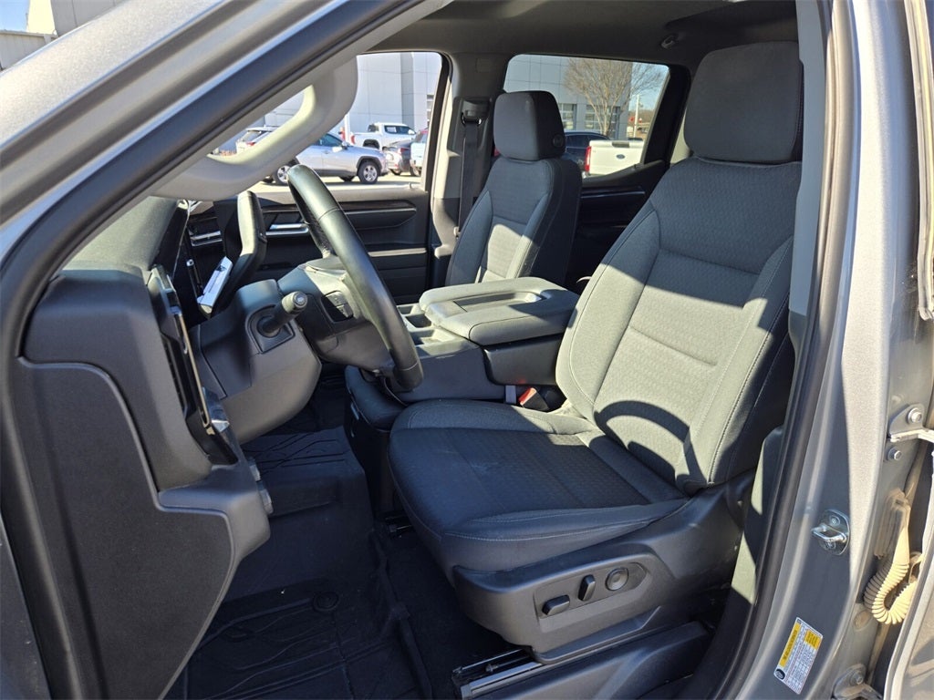 2023 Chevrolet Silverado LT LT1