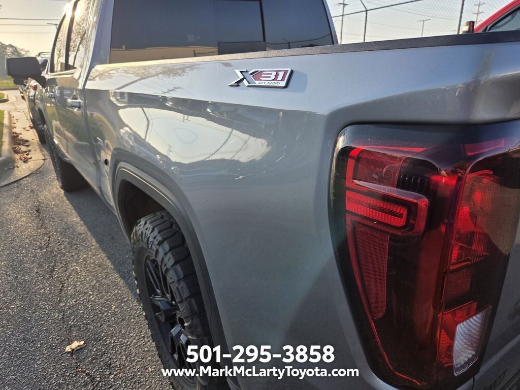 2025 GMC Sierra Elevation