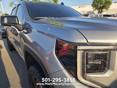 2025 GMC Sierra Elevation