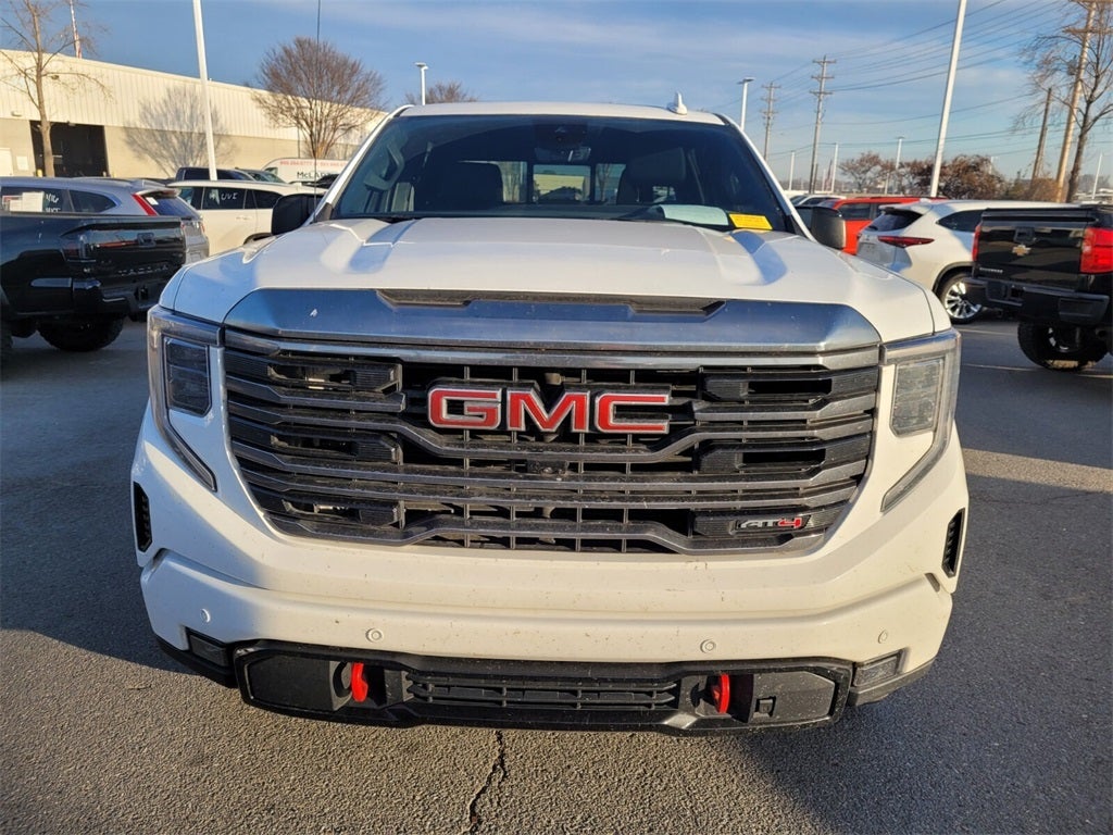 2024 GMC Sierra AT4