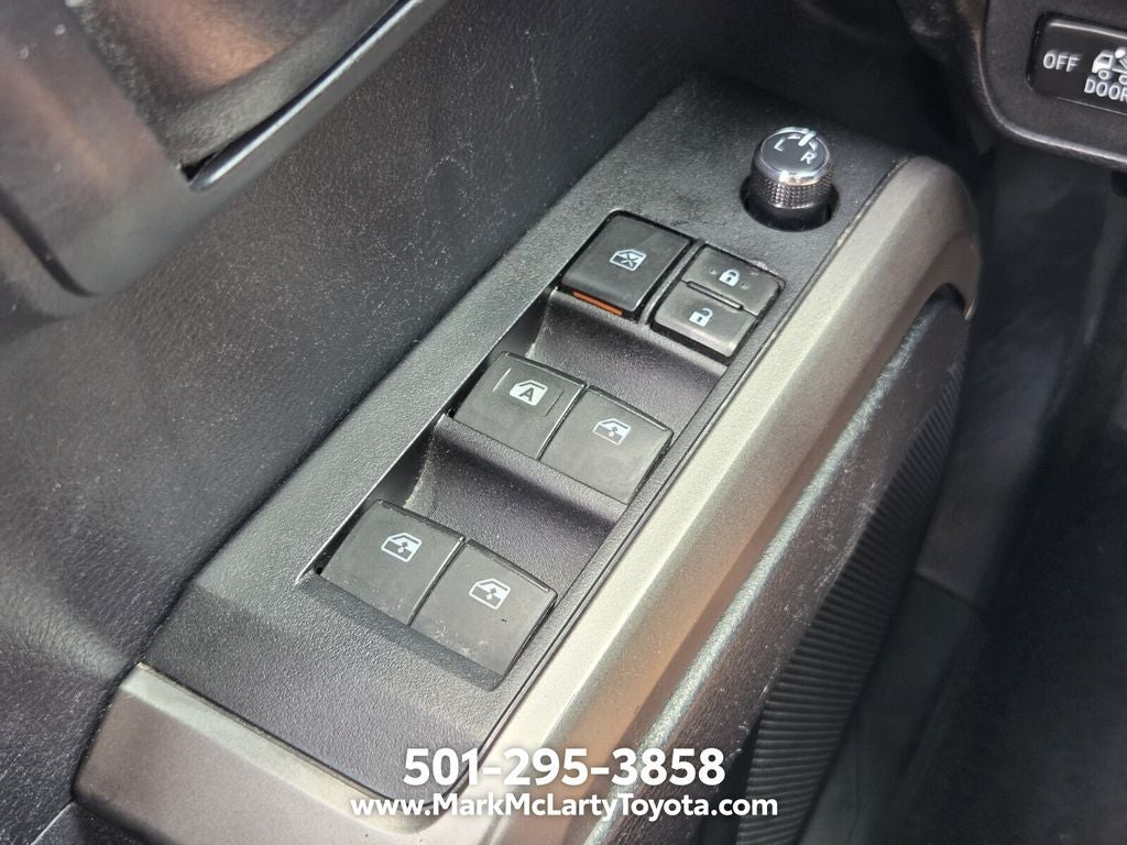 2018 Toyota TACOMA SR5 SR5 V6