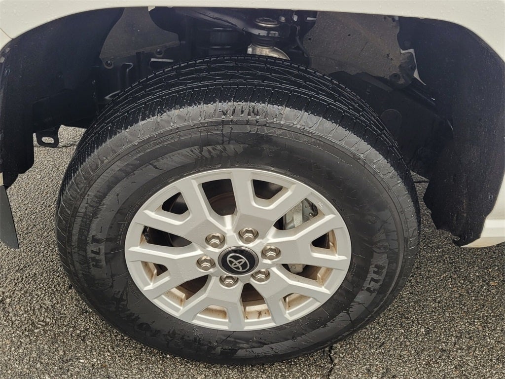 2024 Toyota TACOMA SR5 SR5