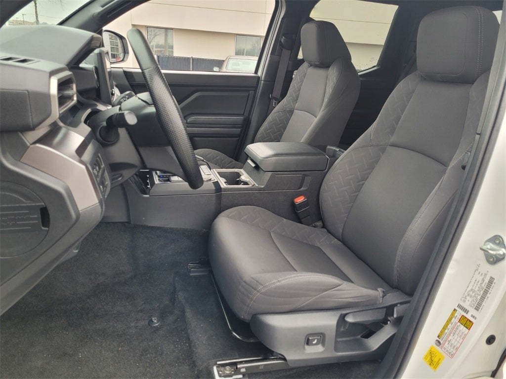 2024 Toyota TACOMA SR5 SR5