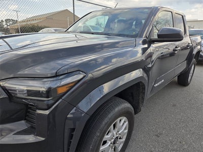 2024 Toyota TACOMA SR5 SR5