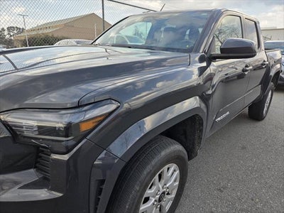 2024 Toyota TACOMA SR5 SR5