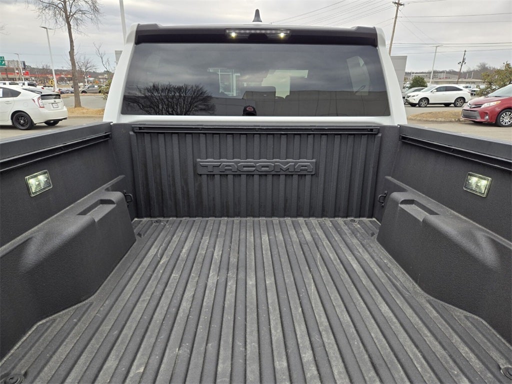 2025 Toyota TACOMA SR5 SR5