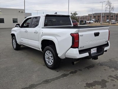 2025 Toyota TACOMA SR5 SR5