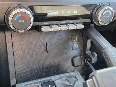 2024 Toyota TACOMA SR5 SR5