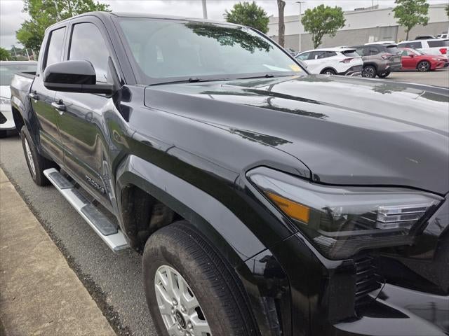 2025 Toyota TACOMA SR5 SR5
