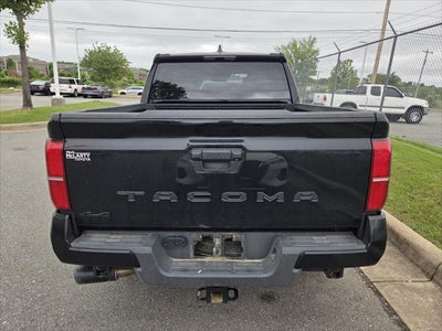 2025 Toyota TACOMA SR5 SR5