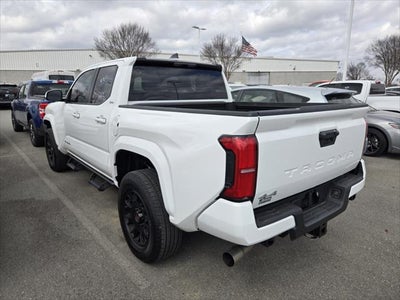 2025 Toyota TACOMA SR5 SR5