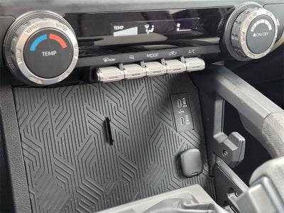 2024 Toyota TACOMA SR5 SR5