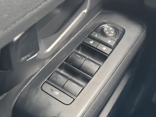 2024 Toyota TACOMA SR5 SR5