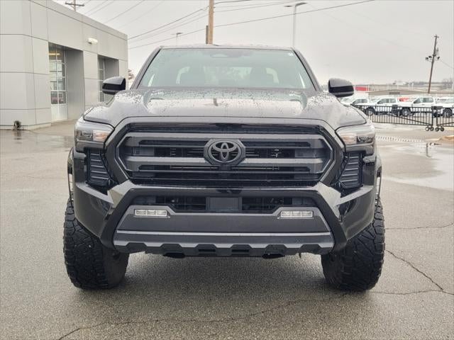 2024 Toyota TACOMA SR5 SR5