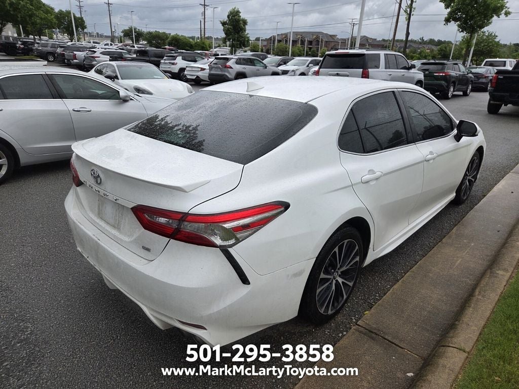 2019 Toyota Camry SE