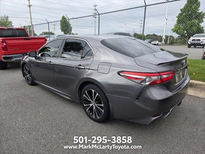 2018 Toyota Camry SE