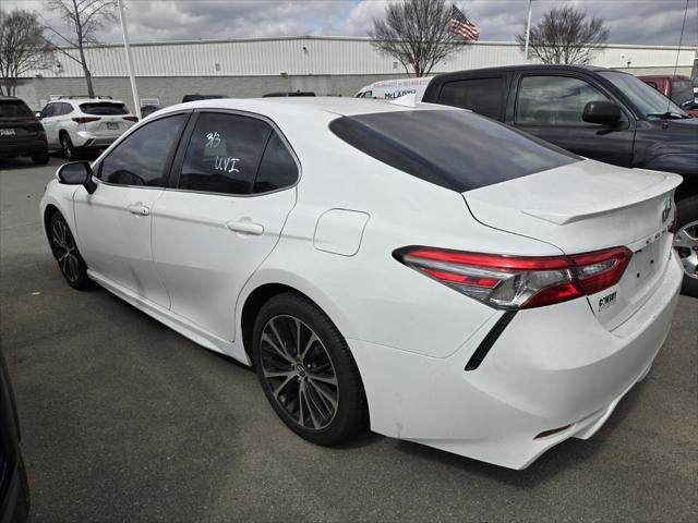 2019 Toyota CAMRY SE