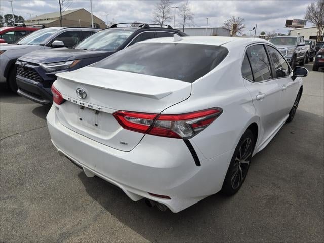 2019 Toyota CAMRY SE