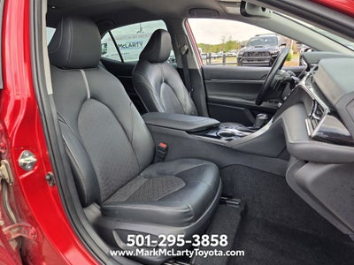2019 Toyota CAMRY XSE