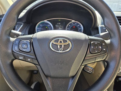 2017 Toyota CAMRY HYBRID LE