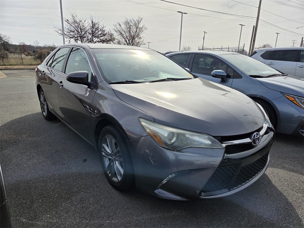 2015 Toyota CAMRY SE