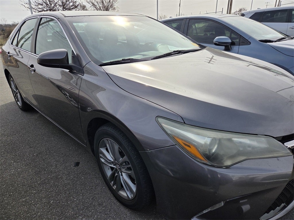 2015 Toyota CAMRY SE