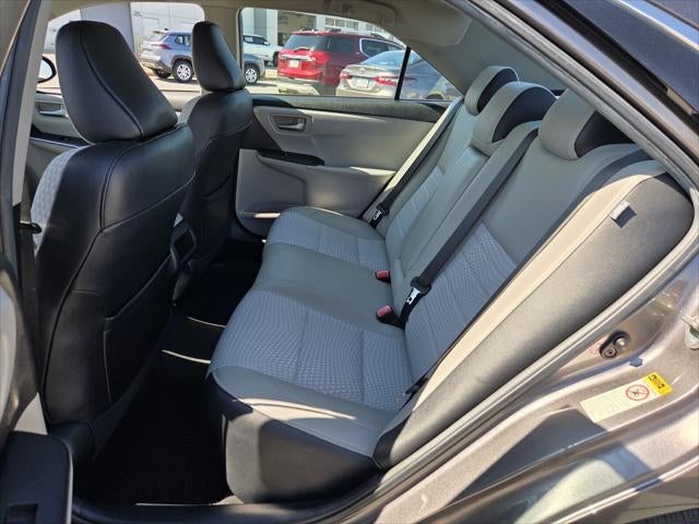 2015 Toyota CAMRY SE