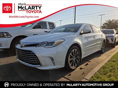 2017 Toyota Avalon XLE