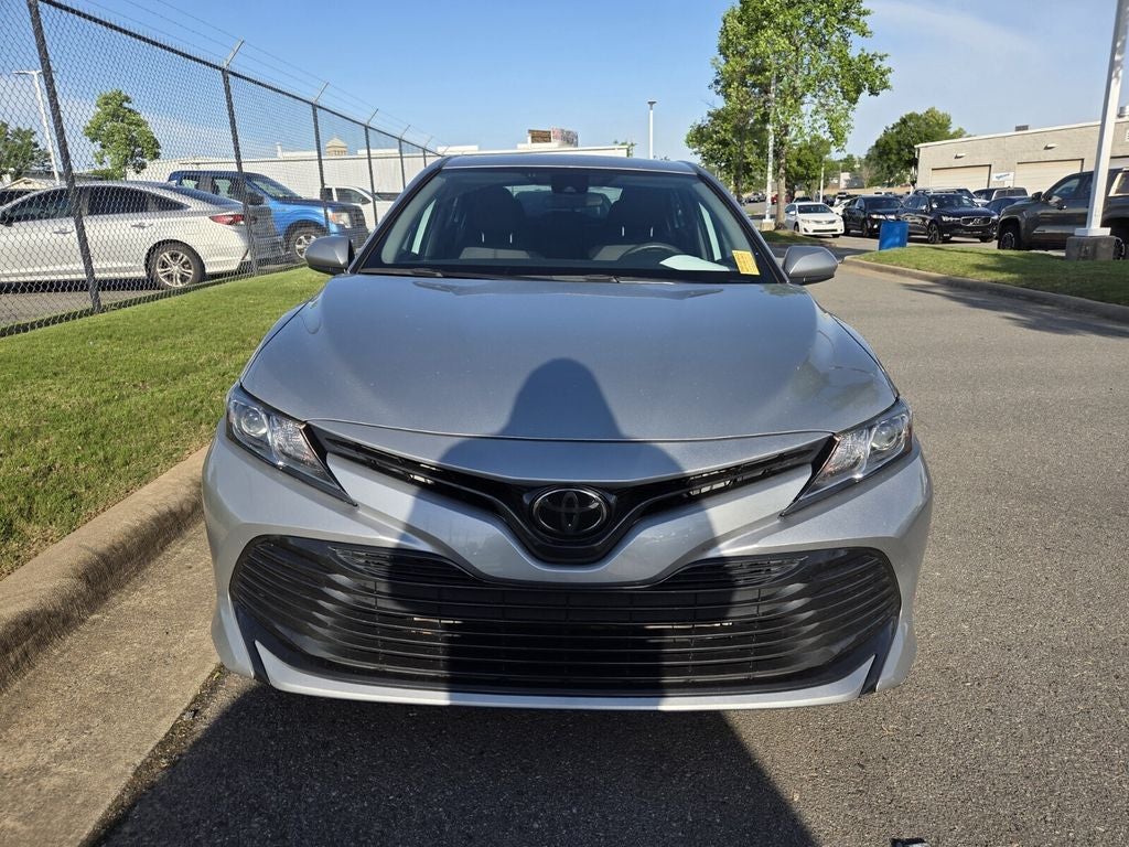 2020 Toyota CAMRY LE