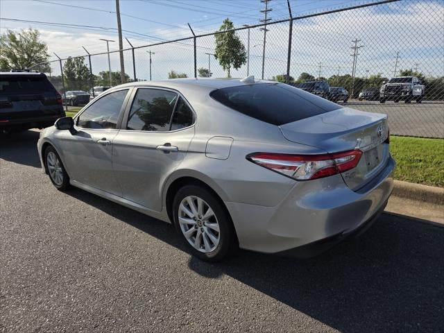 2020 Toyota CAMRY LE