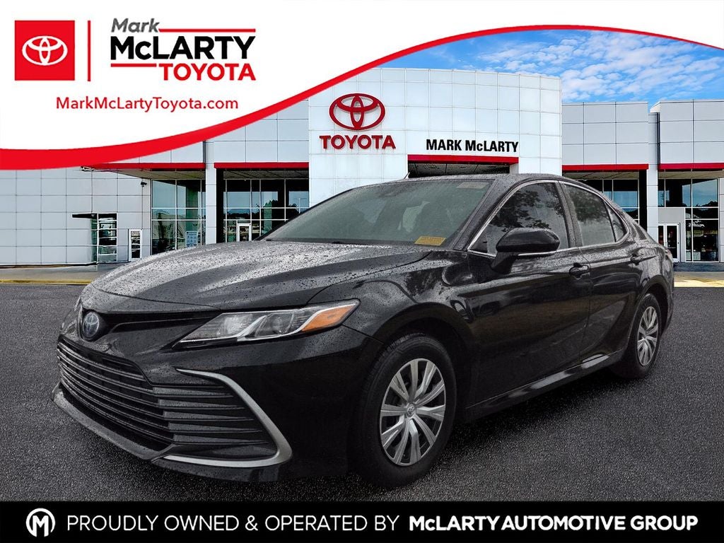 2023 Toyota Camry Hybrid LE