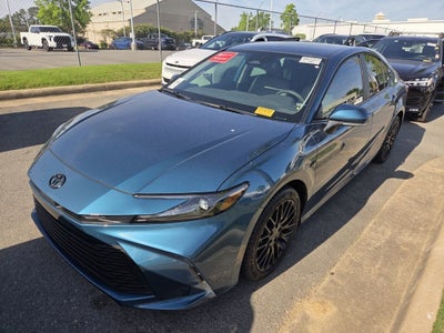 2026 Toyota CAMRY LE