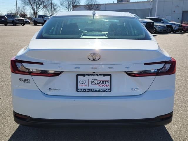 2025 Toyota CAMRY LE