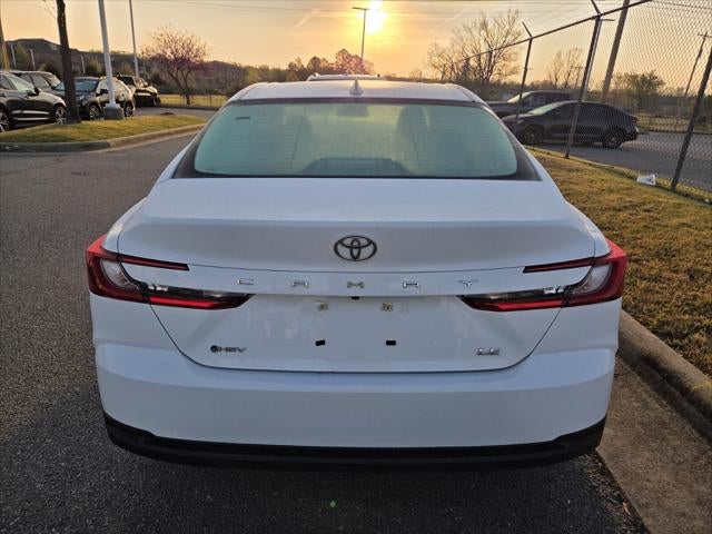 2025 Toyota CAMRY LE