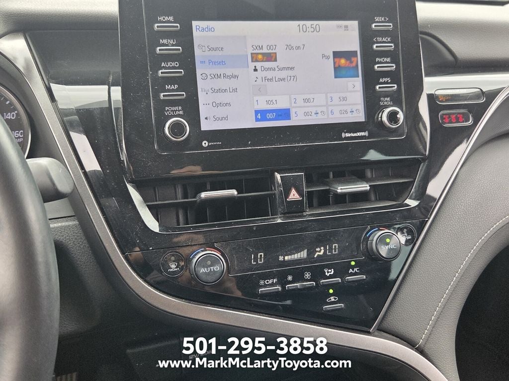 2022 Toyota Camry SE