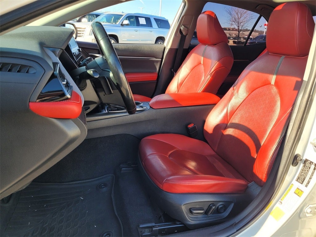 2021 Toyota CAMRY XSE