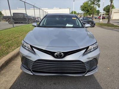 2022 Toyota CAMRY LE