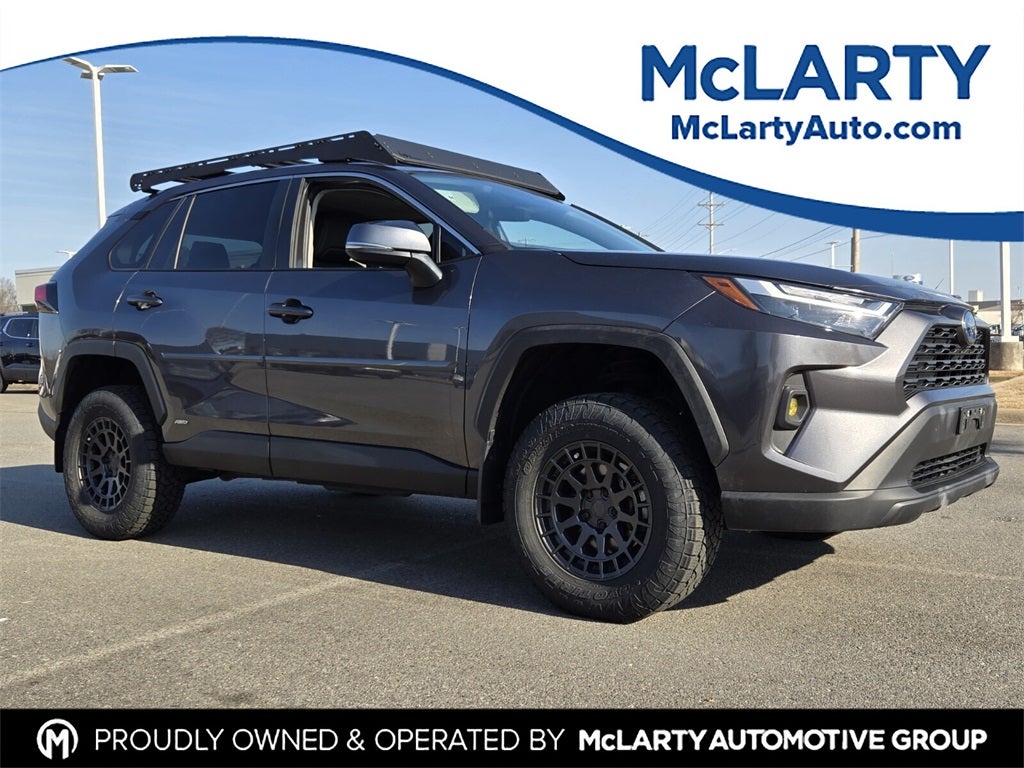 2024 Toyota RAV4 HYBRID XLE Premium