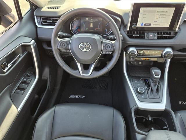 2024 Toyota RAV4 HYBRID XLE Premium